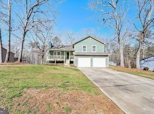 3015 Clear Water Dr, Douglasville, GA 30135