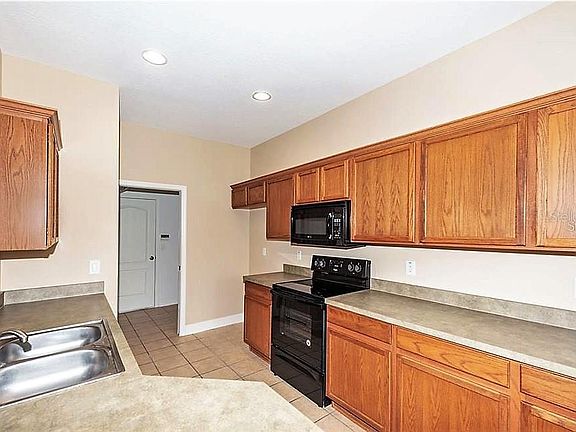 2nd image of 8456 Lagerfeld Dr