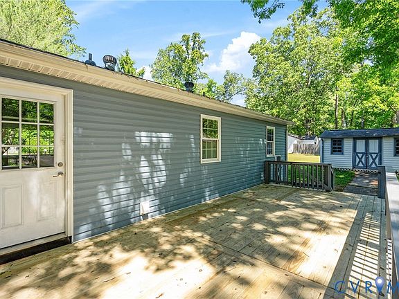 5th image of 6701 Lakemont Rd