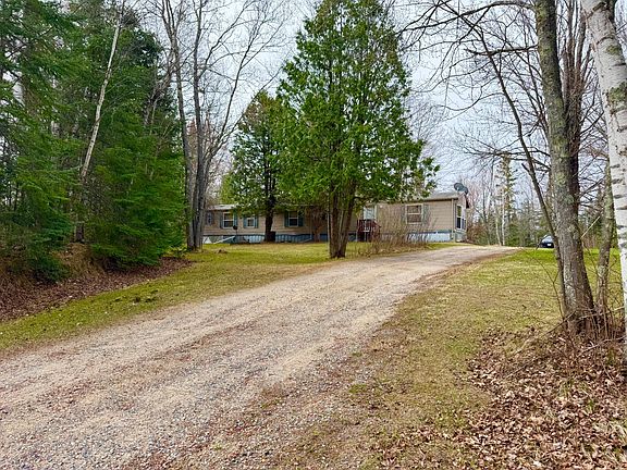 3rd image of 27135 Trout Lake Rd