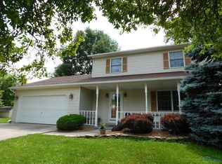 424 Clear Fork Dr, Pioneer, OH 43554