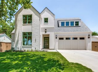 820 Edgefield Rd, Fort Worth, TX 76107