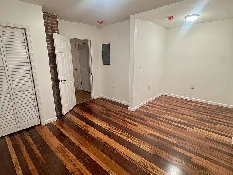 107 Fulton Ave — Photo 3