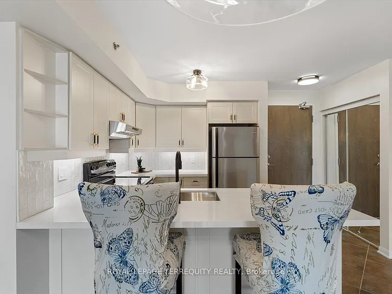 3070 Rotary Way #402 — Photo 24