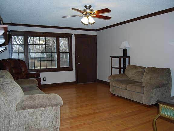 Living Room-new paint!