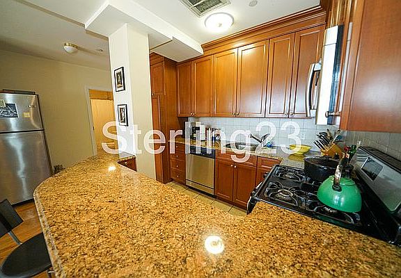 5th image of 14-31 Astoria Blvd #3D