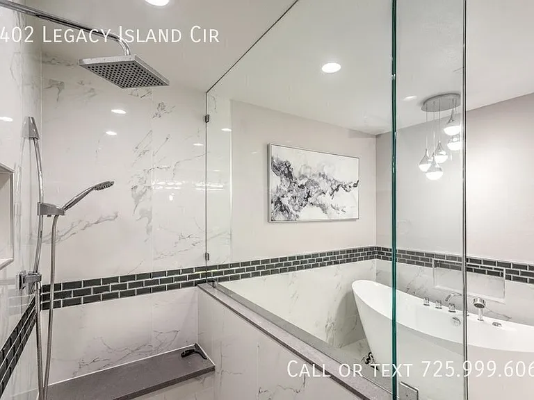 2402 Legacy Island Cir — Photo 28