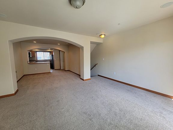 3rd image of 15319 Ash Way #C3