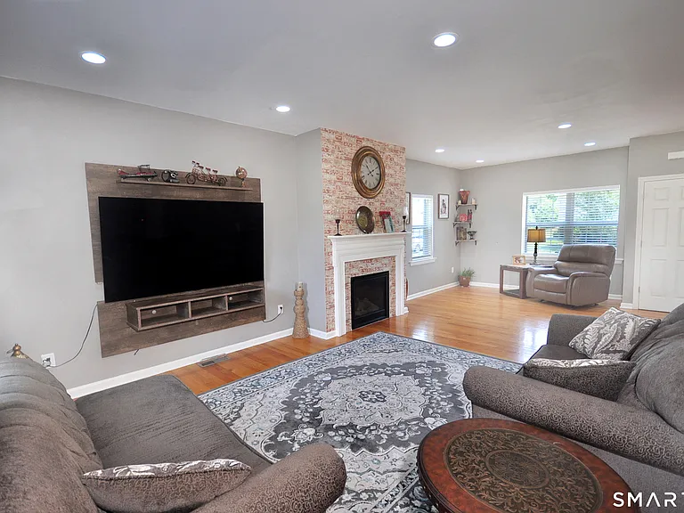 81 Windermere Village Rd #81-R — Photo 10
