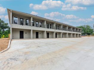 Lofts on College, Lindale, TX 75771
