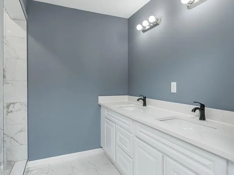 702 Snow St #102 — Photo 13