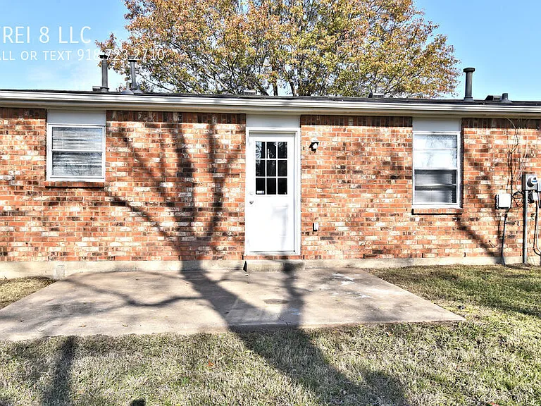 12610 E 18th Pl — Photo 19