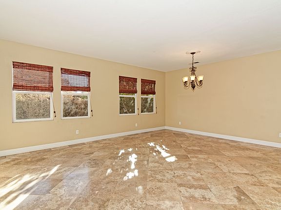5th image of 1201 Hagen Oakes Ct