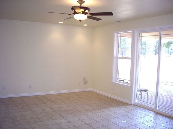 5th image of 118 Frostwood Ln