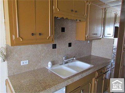 4th image of 800 E Ocean Blvd Unit 1209