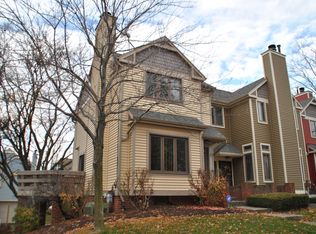 59 Cornhill Pl, Rochester, NY 14608