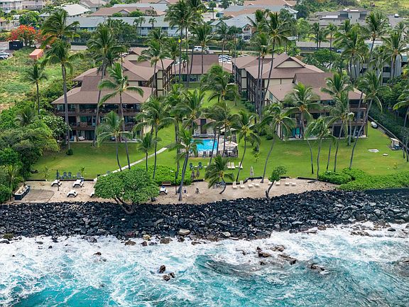 4th image of 75-6100 Alii Dr APT C21
