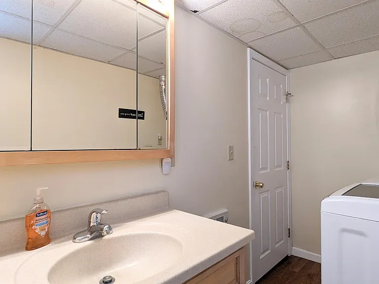 52 Crestview Dr — Photo 39