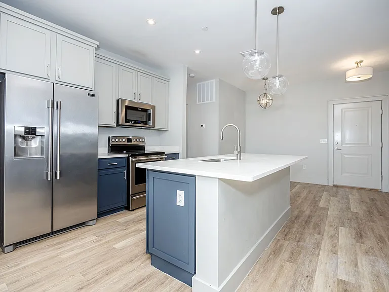 2501 Bienville Blvd #424 — Photo 9