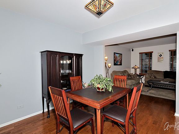 5th image of 2101 N Woodoak Dr