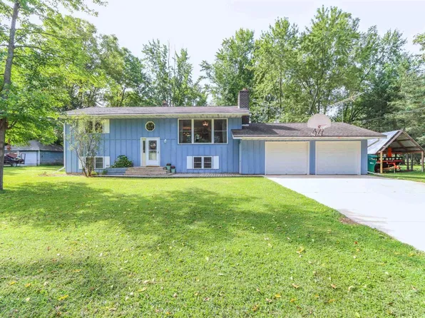 141 CRESTVIEW LANE, Nekoosa, WI 54457