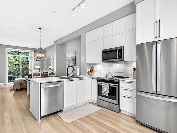 2nd image of 19696 Hammond Rd #7