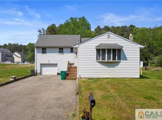 134 Spring St, Monroe Township, NJ 08831