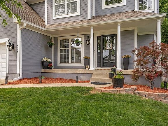 3rd image of 4556 NE Webster Dr