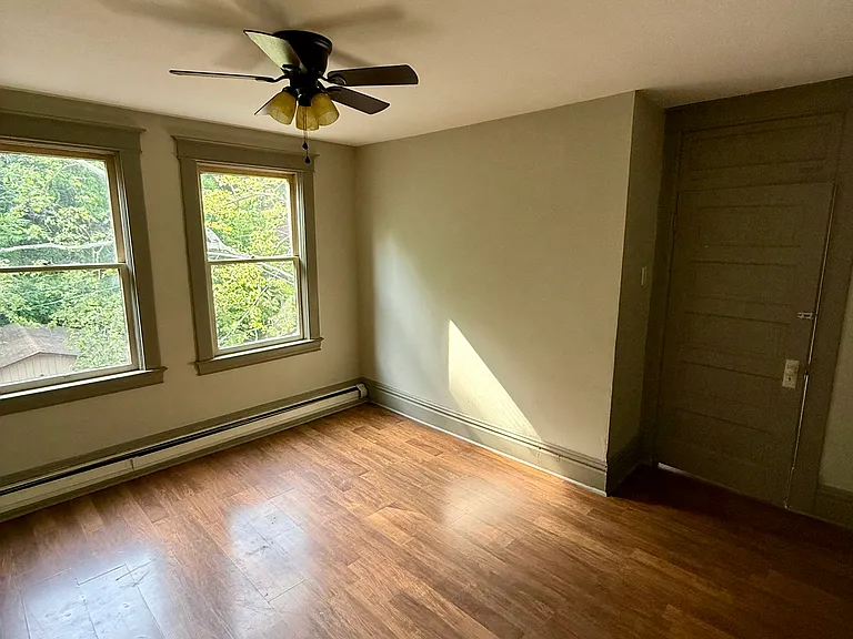 39 Kenmore Ave #3 — Photo 2