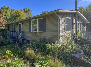 10 Canaan Rd, New Paltz, NY 12561