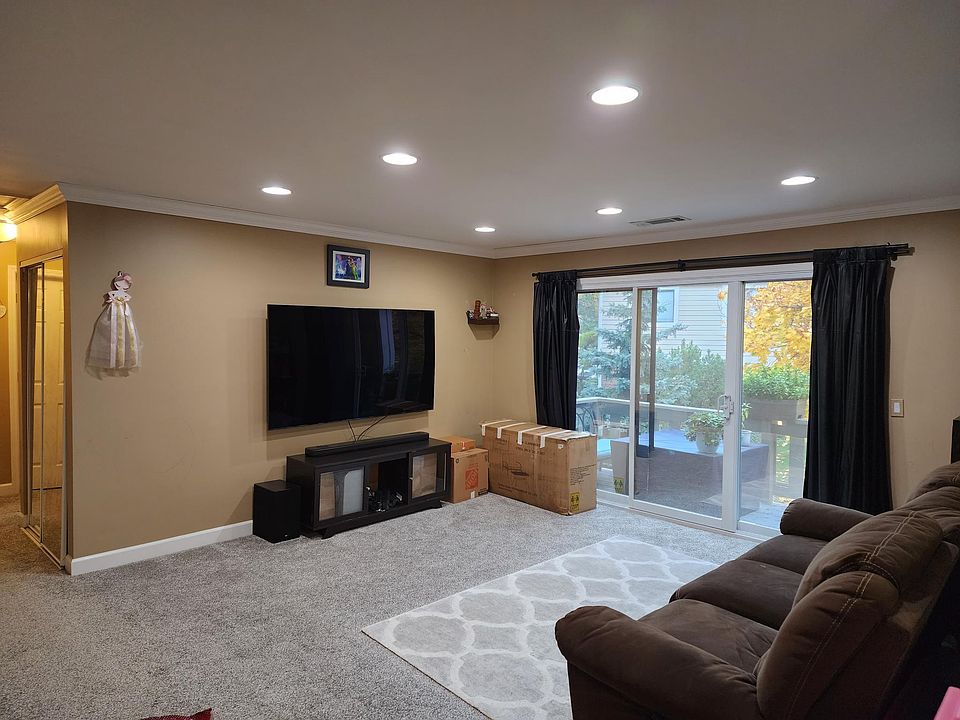 1st image of 88 Ashcroft Ln Unit A2