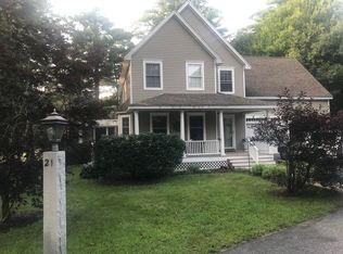 21 Oakmont Dr, Old Orchard Beach, ME 04064