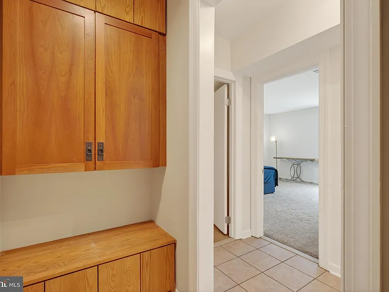 740 Kentland Dr — Photo 16