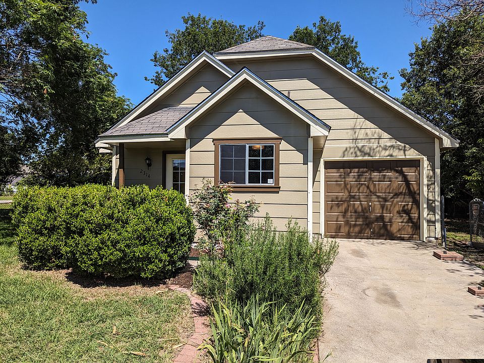 1st image of 2314 Lazy Ridge Dr