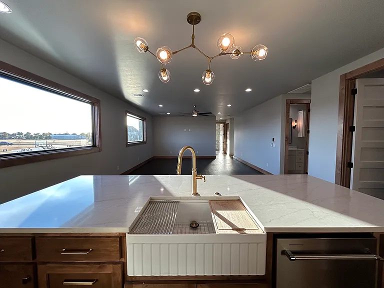 20980 Cortona Dr — Photo 9