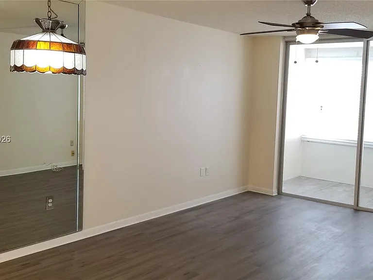 8130 Sunrise Lakes Blvd #206 — Photo 12