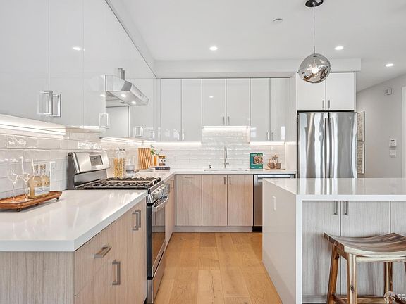 5th image of 347 5th Ave #3