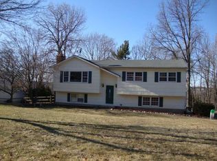 34 Warren Ct, Sparta, NJ 07871