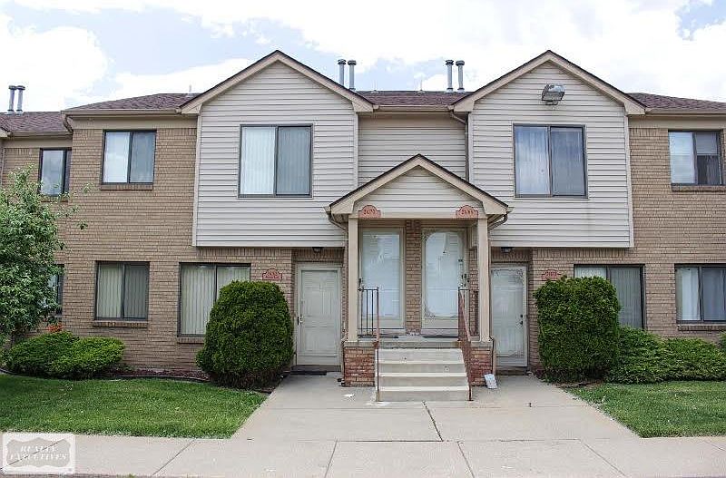 1st image of 24170 Ashford Ln Unit 30