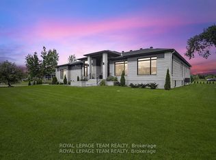 6865 Pebble Trail Way, Ottawa, ON K4P0C4
