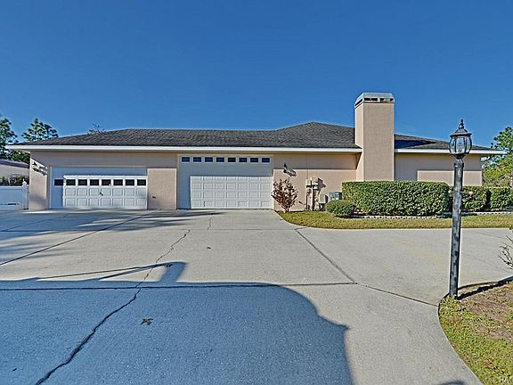 3rd image of 5235 N Cliff Dr