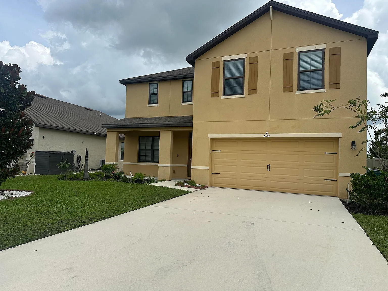 4 bed, 3.0 bath, 2498 sqft, $3,200 — Photo 1
