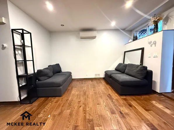 15 Petunia Court image 7 of 16