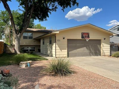 121 Bridle Trl, Pueblo, CO, 81005