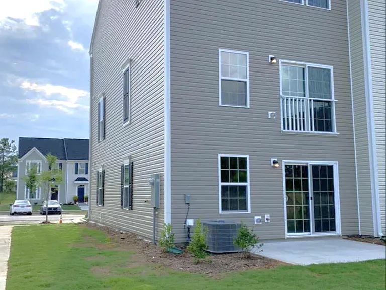 8730 Red Canyon Way — Photo 2