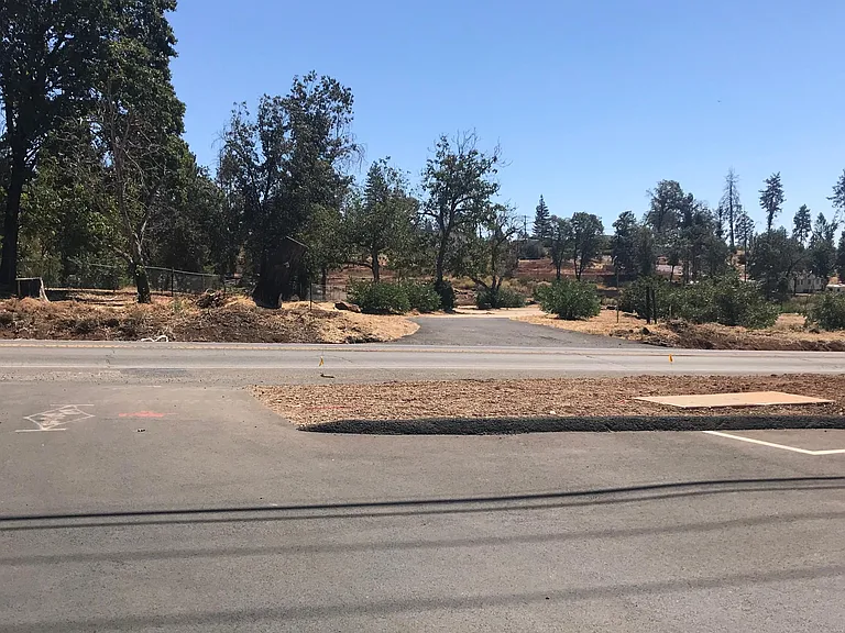 7767 Skyway — Photo 6