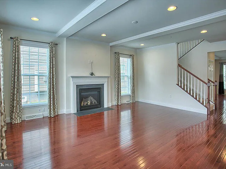 405 Line Rd — Photo 7