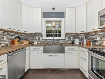 8216 Glendale Dr, Frederick, MD, 21702