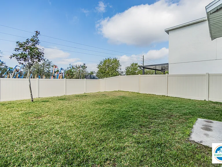 10231 Boggy Moss Dr — Photo 40
