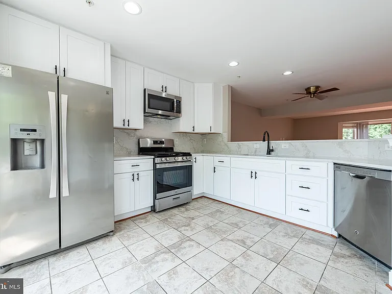6209 Deep River Cyn — Photo 8